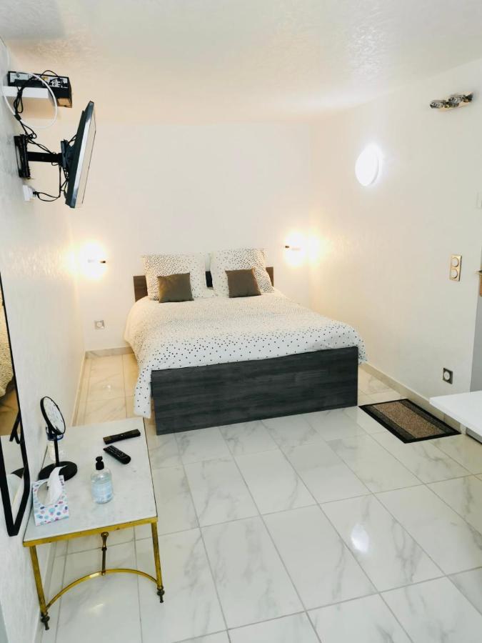 Agreable Studio A Proximite De Paris Et Henri Mondor Créteil Dış mekan fotoğraf